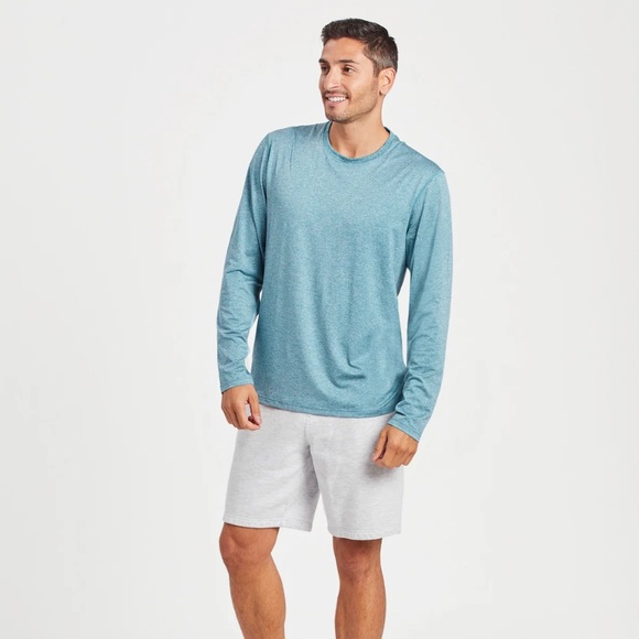 Life is Good Men’s Solid Long Sleeve Active Tee L NWT - Picture 2 of 5